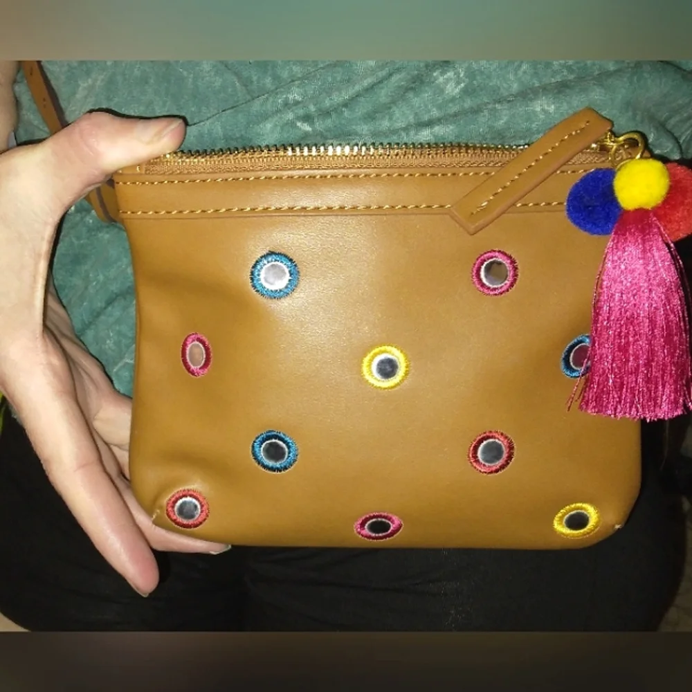 ☆NWT☆JUICY COUTURE ☆Adjustable☆ Cute Belt Bag/Clutch/Shoulder Bag☆Pom Pom    Zip - Picture 15 of 16